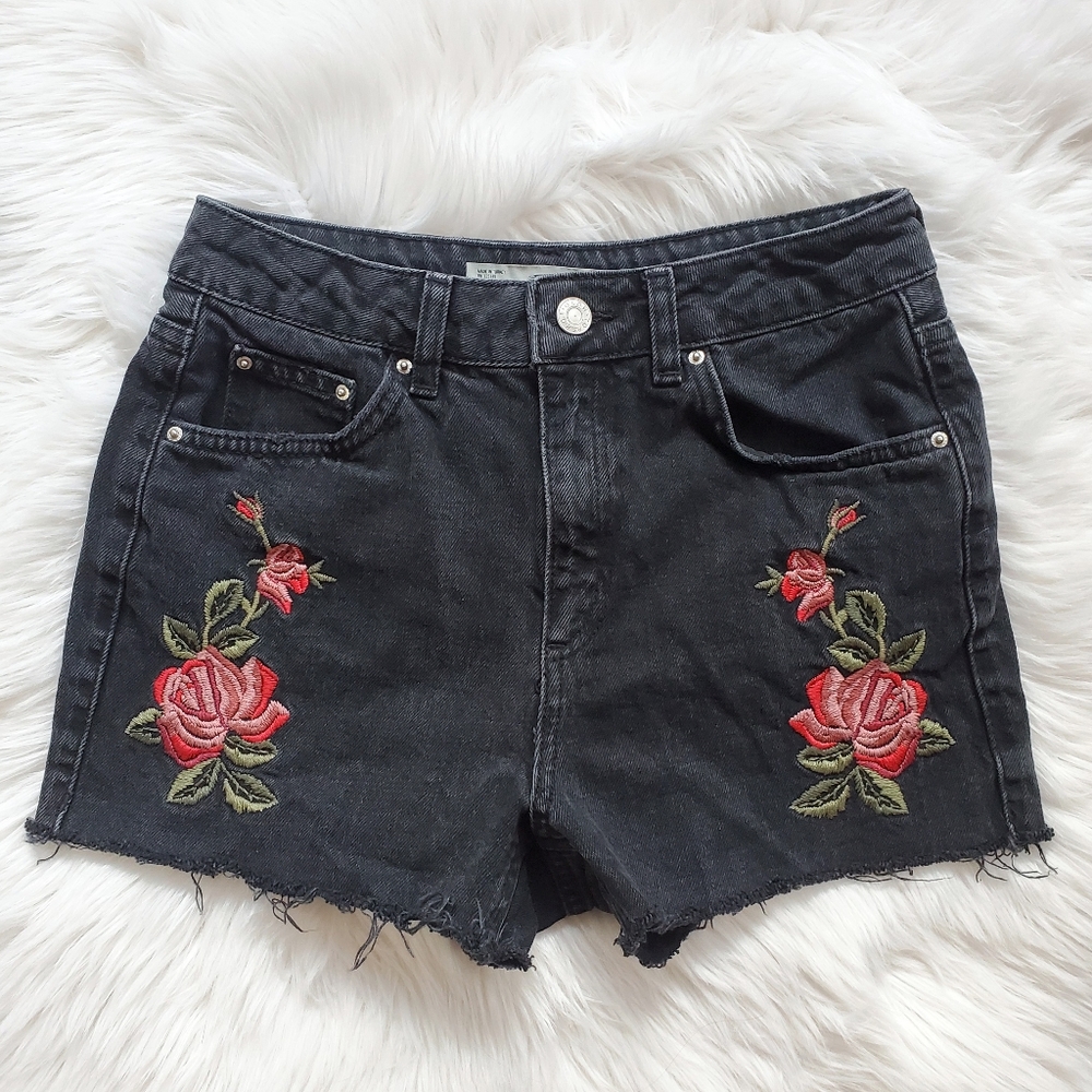 Topshop Embroidered Moto Mom Cutoff Shorts 2